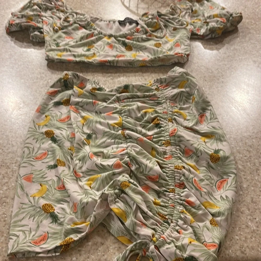 Shop - Picture 4 of 4